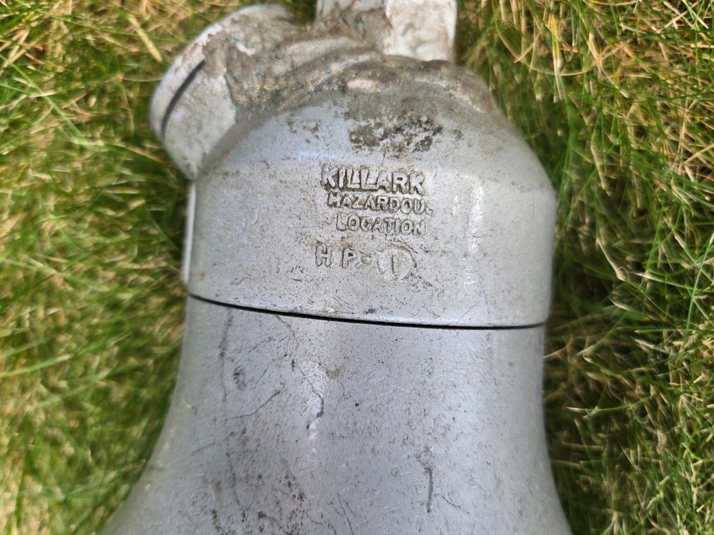 HAZARD & EXPLOSION PROOF LIGHT