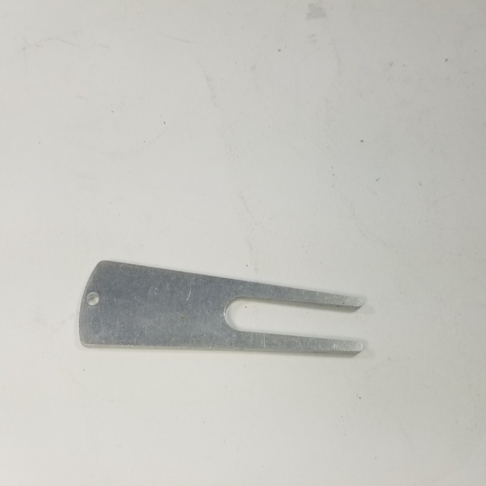 Molex Distribution Golf Divot Tool