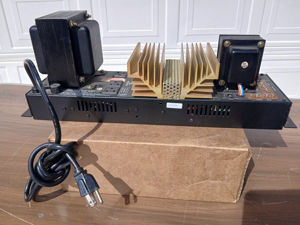 Rauland Borg DAX 60-60 Amplifier - Used