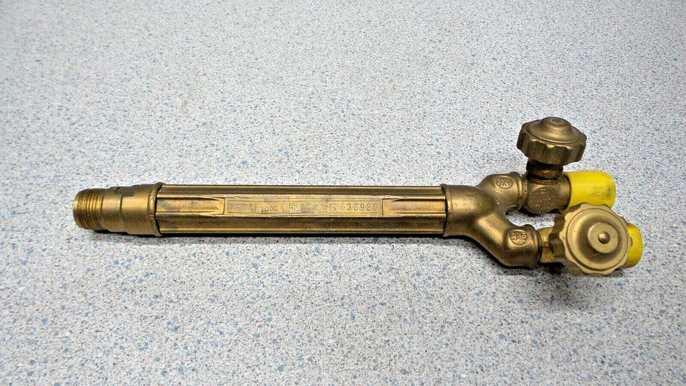 VICTOR CUTTING TORCH HANDLE 100C T-638939