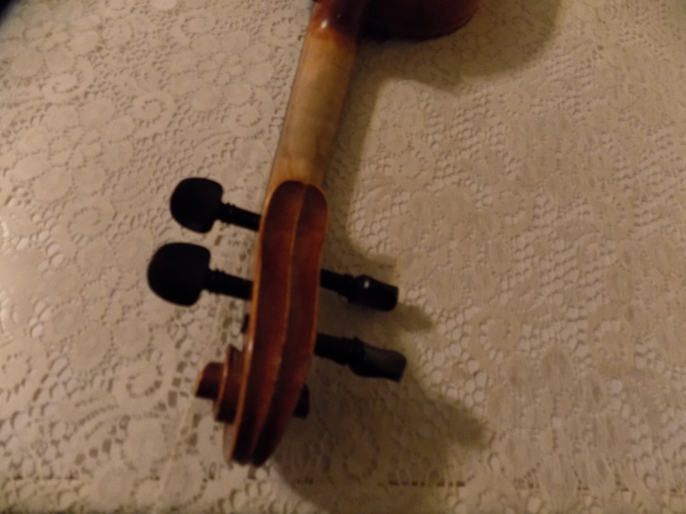 CARLOS MICELLI 4/4 VIOLIN 1891 REMAKE, WITH CASE & BOW, NICE