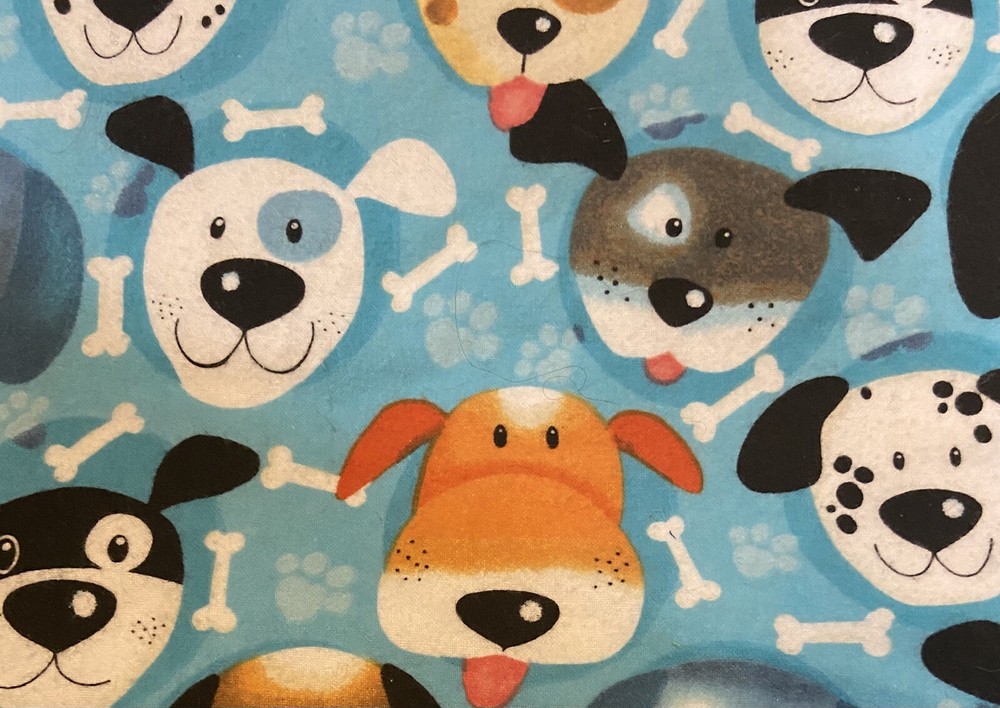 Flannel/2 Yds/Dogs/Cuddle print Flannel