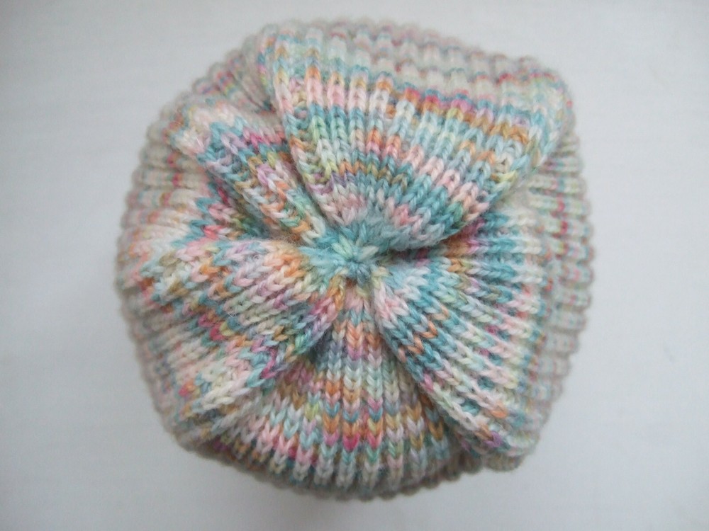 Hand Knitted HAT, 100% Wool Yarn (HAND DYED by me)