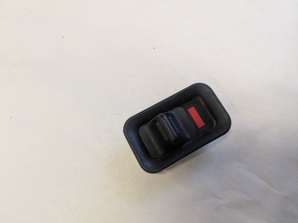 2000-2006 Chevy GMC Interior Door Lock Slider