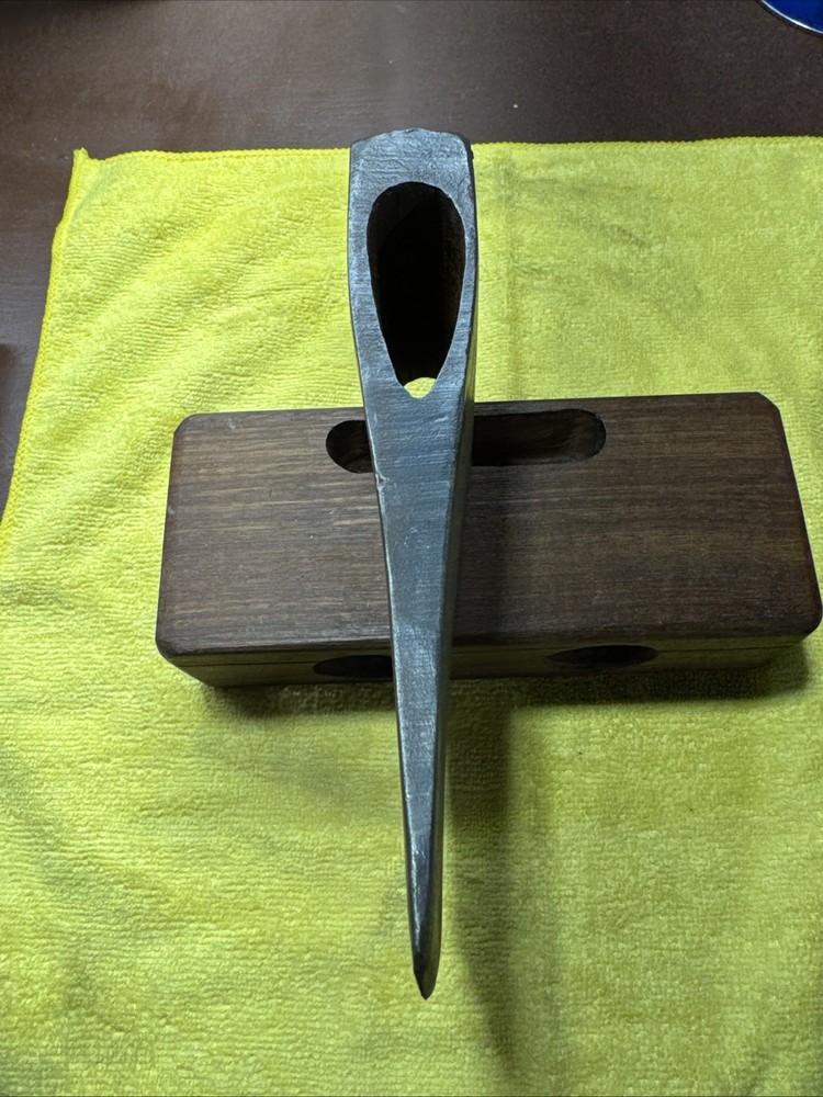 Collin’s Single Bit Axe