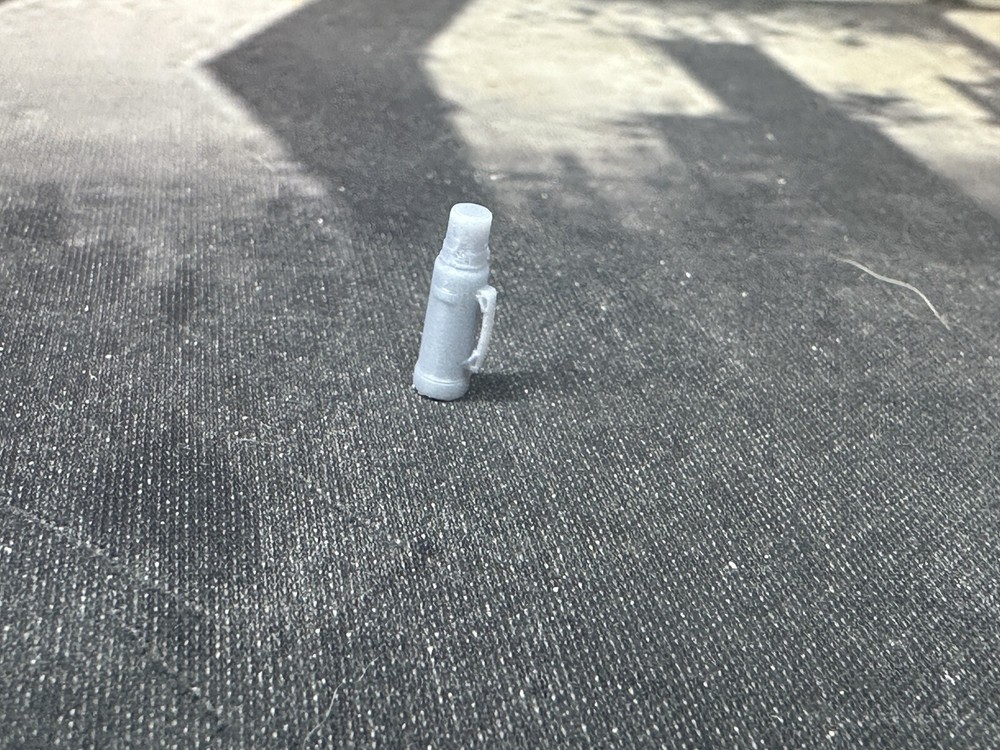1/25 1/24 Scale 3d Resin Thermos(2)