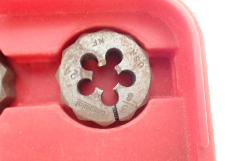 Snap on blue point TD2425 tap and die set (Missing components)