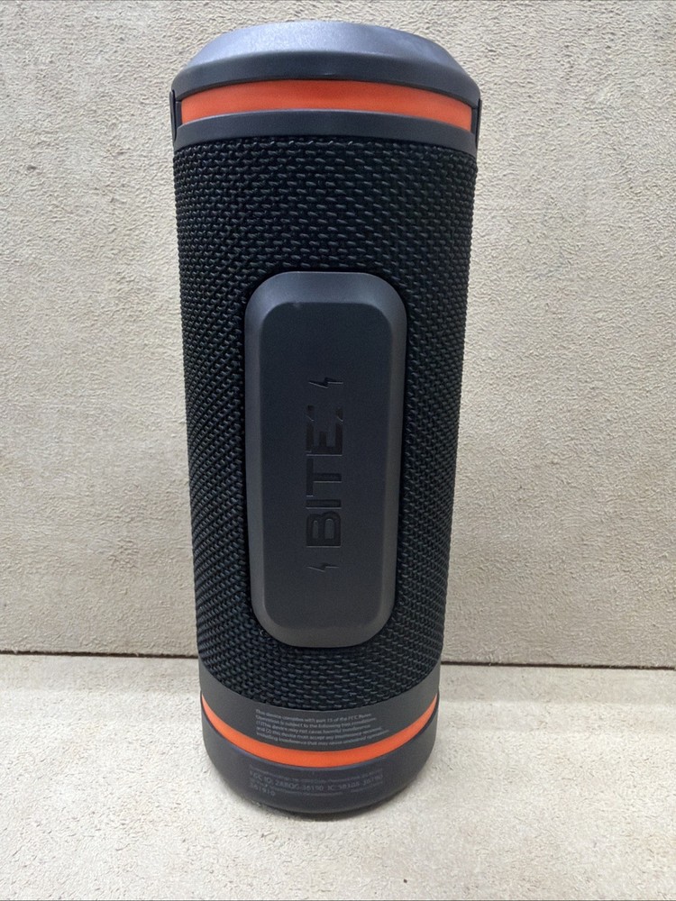 Bushnell Golf Wingman GPS Speaker 361910