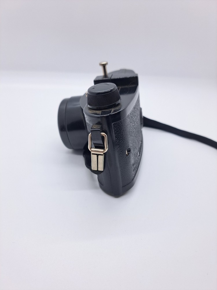FED-FLASH 64mm Bakelite CAMERA With LEATHER CASE - ART DECO - UNTESTED