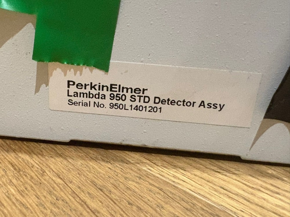 Perkin Elmer Lambda 950 UV/VIS/NIR Spectrophotometer w/ 2D Detector Module &