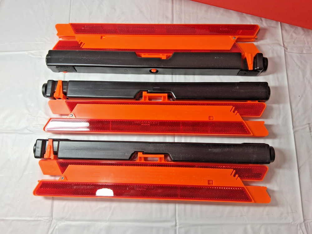 Peterson 3 Piece Red Triangle Warning Kit 449
