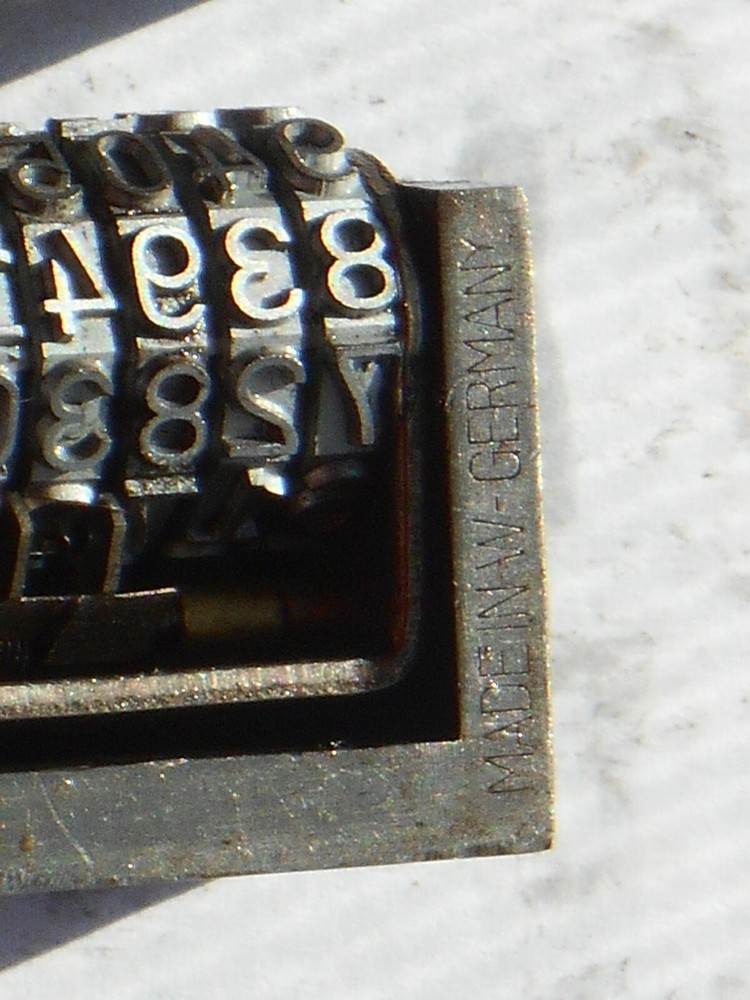 ATLANTIC | Reverse letterpress numbering machine lot | 74