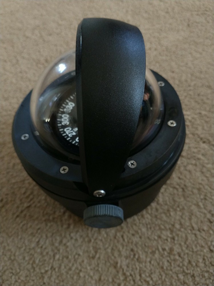 RITCHIE POWERDAMP BOAT COMPASS HB 70 works.No bracket