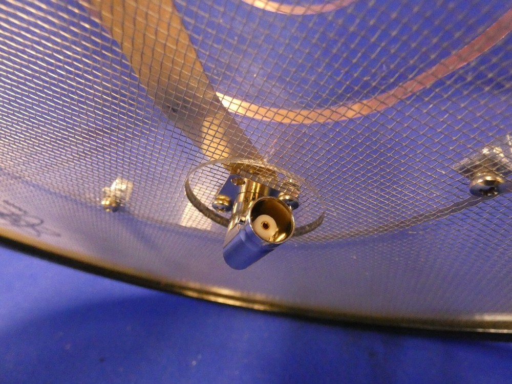 Professional Wireless Helical Antenna frequency 460-900