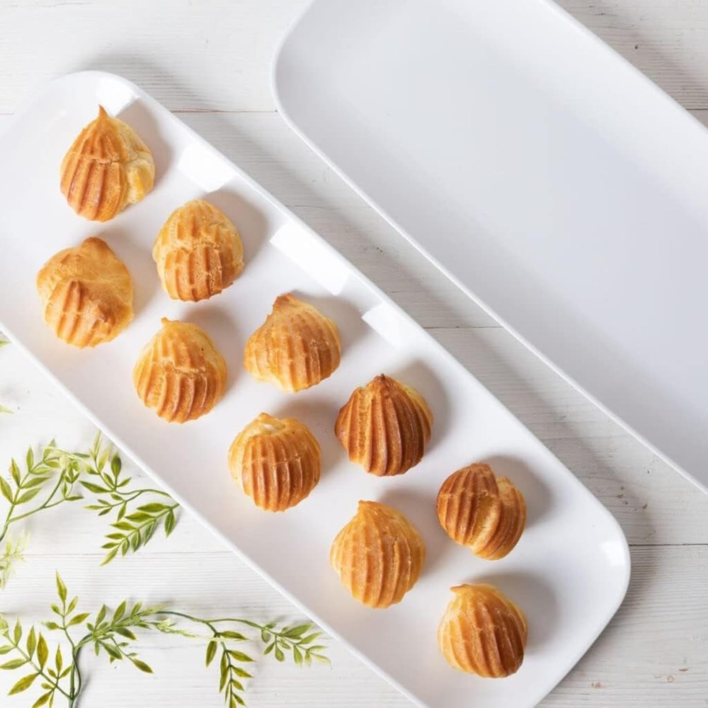 Rectangle White Serving Tray (2-Pack) - 17.5" Disposable Serving Platter