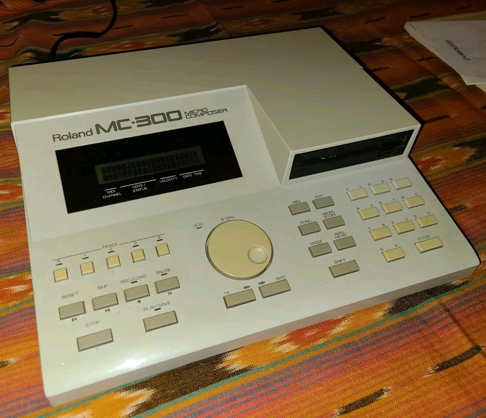 Roland MC-300 MICRO COMPOSER Midi Sequencer MC300 Advanced Manual Quick Table