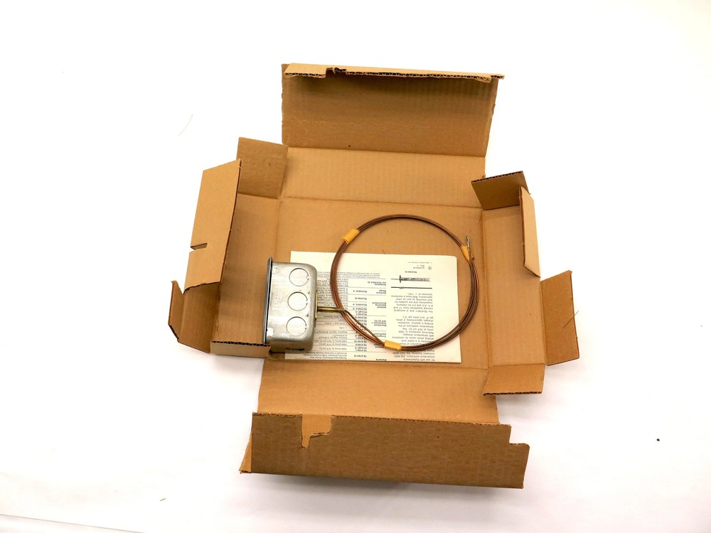 Johnson Controls TE-6100-2 Averaging Temperature Control