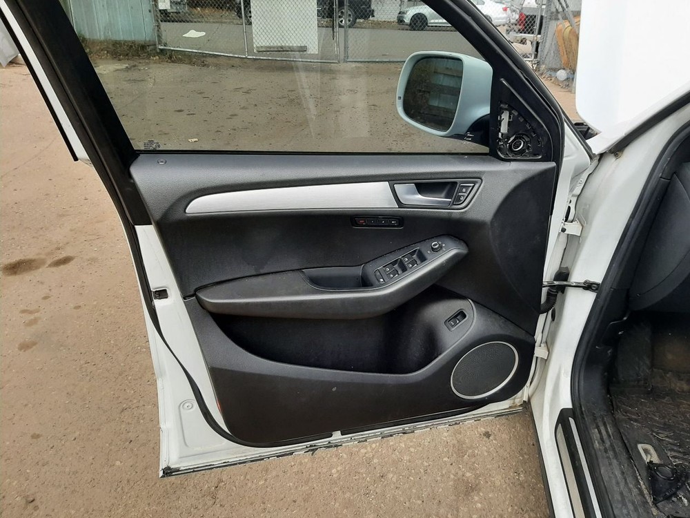 Q5 AUDI 2012 Air Shutter 1071381