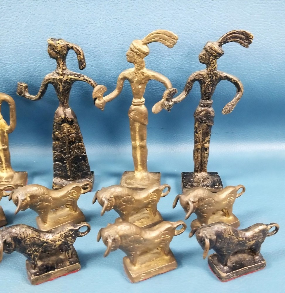 Unique VTG Solid Brass Chess Set Brutalist Spanish Design Bulls Incomplete
