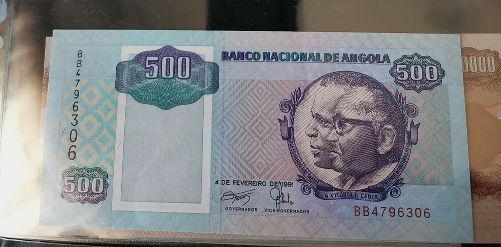 ANGOLA 4 NOTES 1973 - 1991