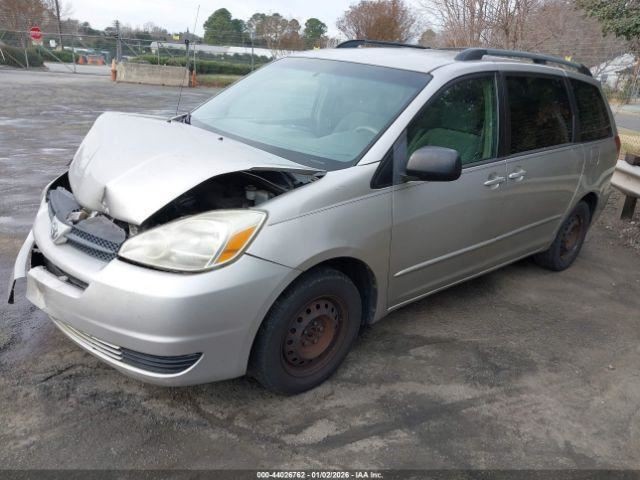SIENNA 2005 Glove Box 4951090
