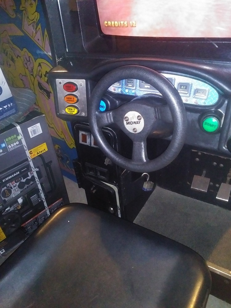 arcade machine by MIDWAY