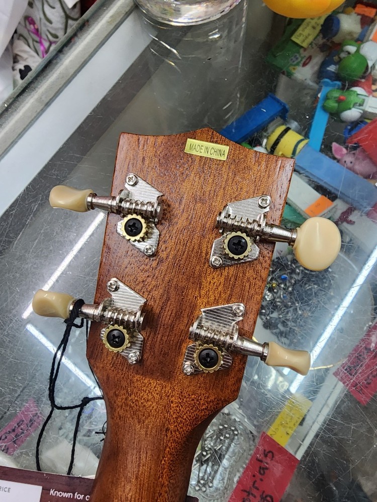 Surf Concert Ukulele - Swell