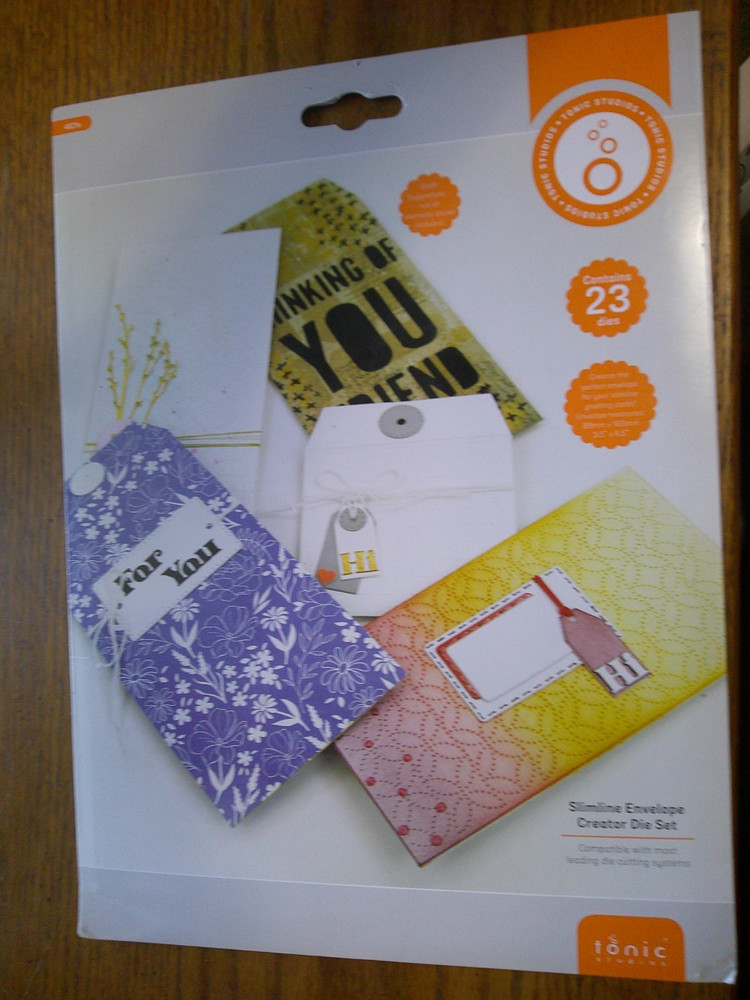 SLIMLINE ENVELOPE CREATOR DIE SET Tonic Studios