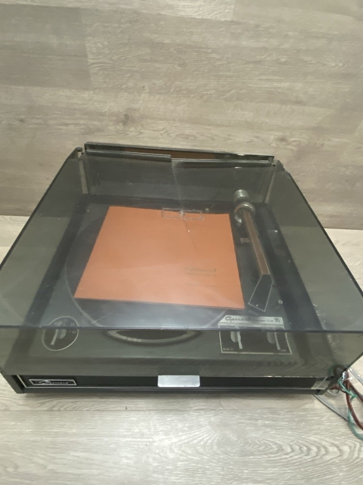 GARRARD SYNCHRO LAB 95 TURNTABLE / RECORD PLAYER