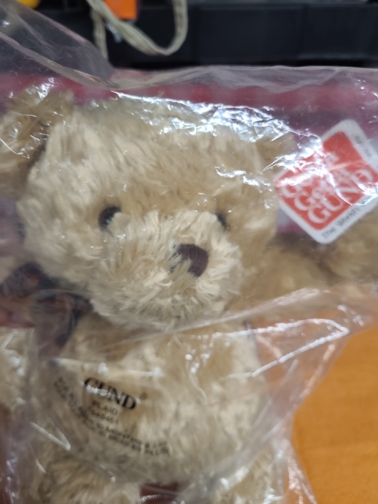 Gun Bear Plaid Number 44220 Sealed