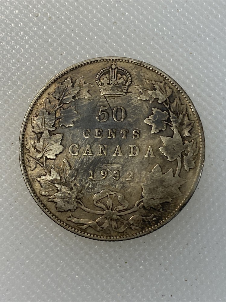 1932 canada 50 cents R1