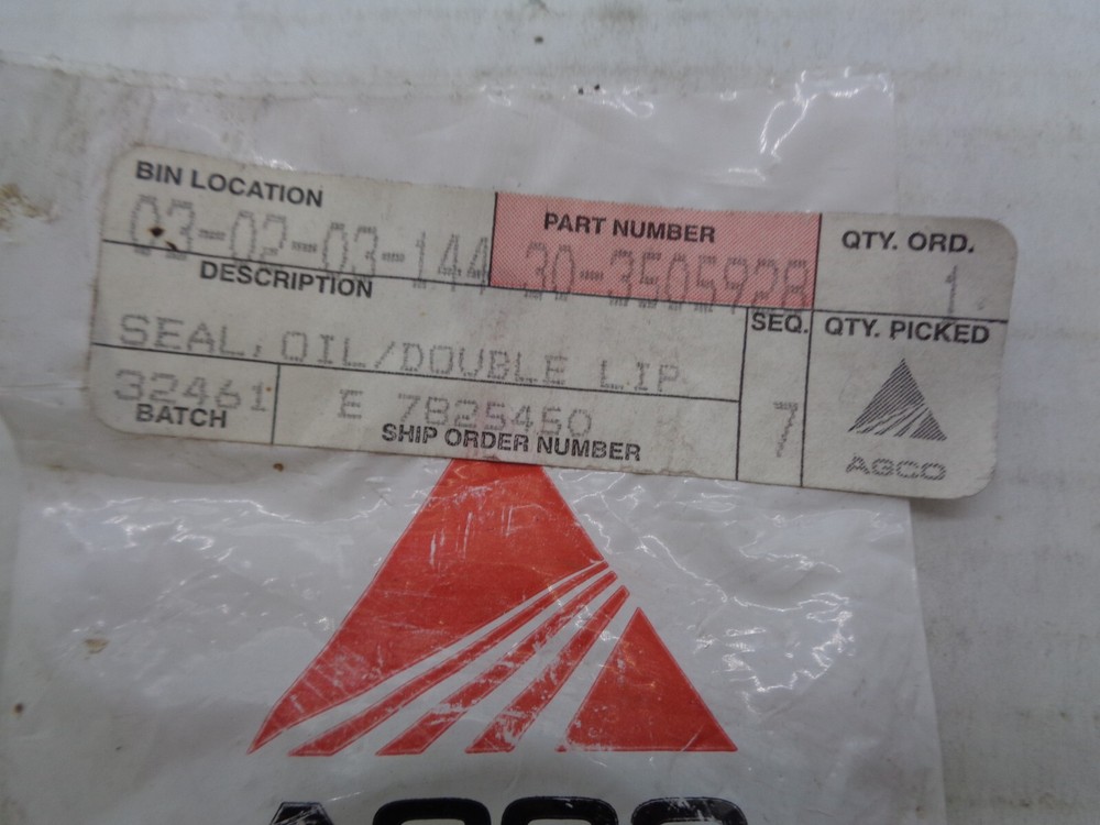AGCO SEAL/OIL  - 30-3505928 - BOX21