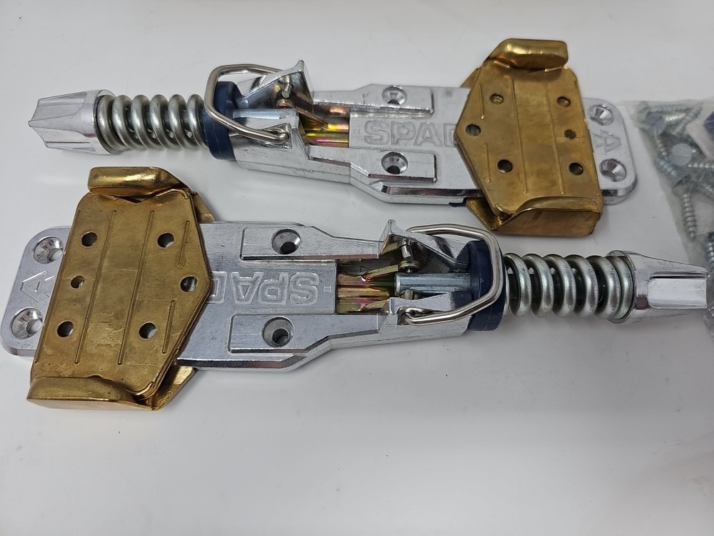 Vintage Spademan Ski Bindings Set With Hardware