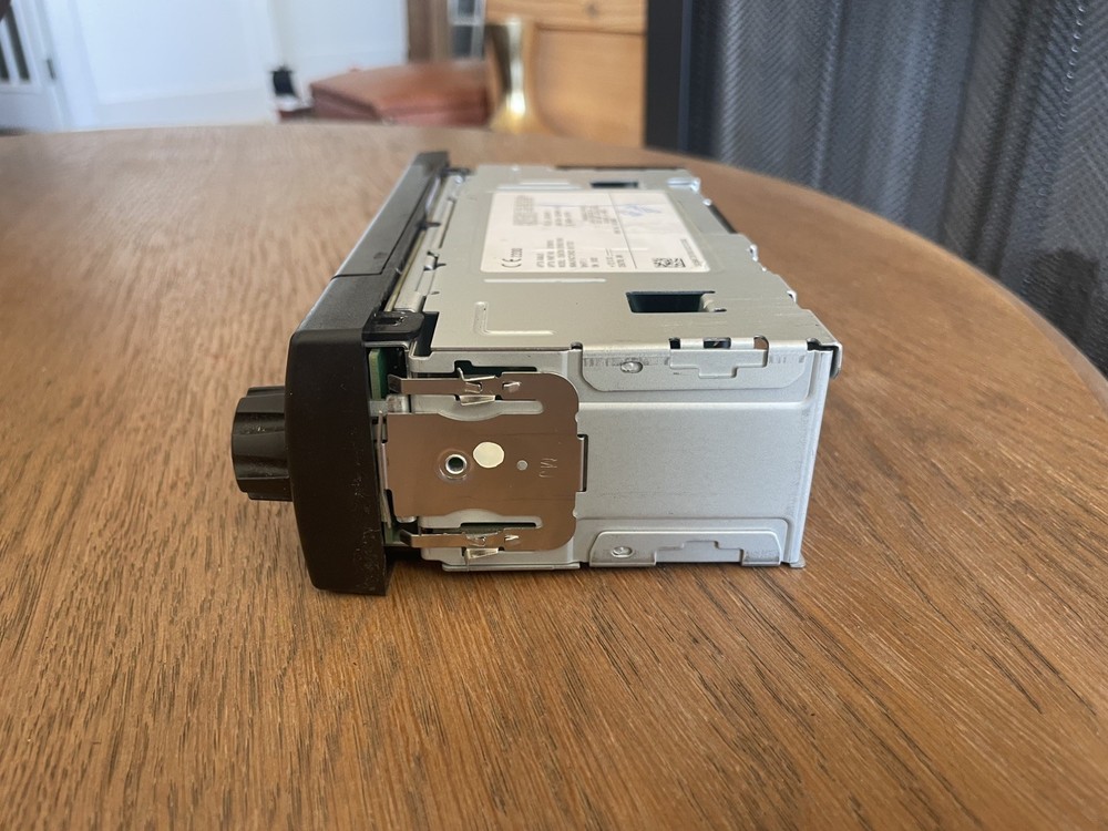 Concert Class DEA700 Radio