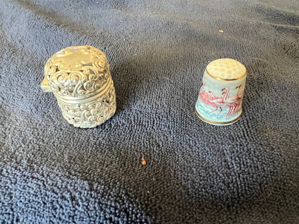 Sterling silver thimble holder