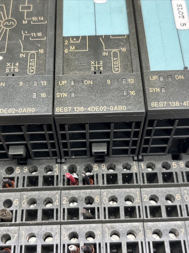 SIEMENS RACK WITH 5 SLOTS SEE PHOTOS