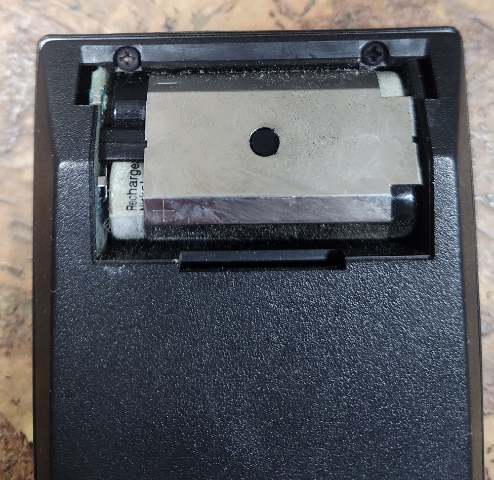 UNTESTED Hewlett-Packard HP 32E Scientific Calculator with case