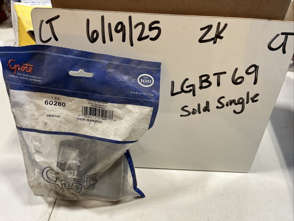 License Plate Light Grote 60280