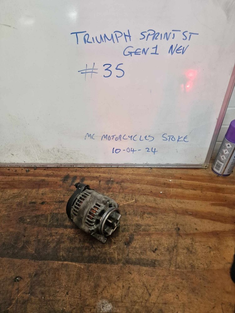 triumph Sprint St 955i gen1 Alternator