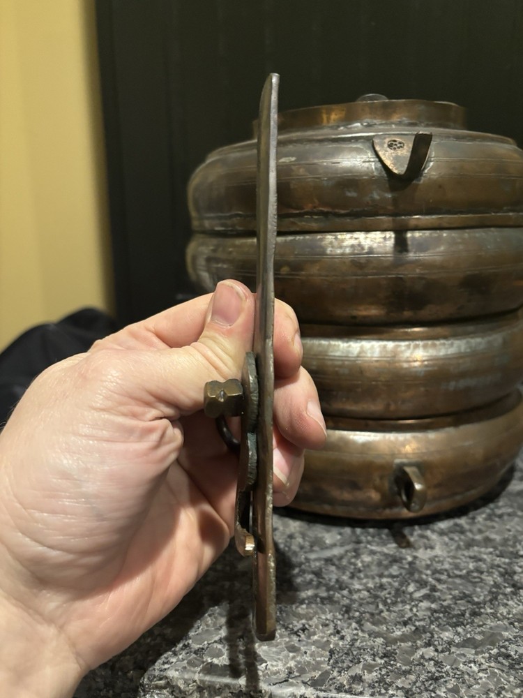 Antique 4 Part Metal Cookware Kit