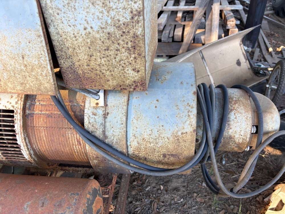 wisconsin engine and Lincoln welder