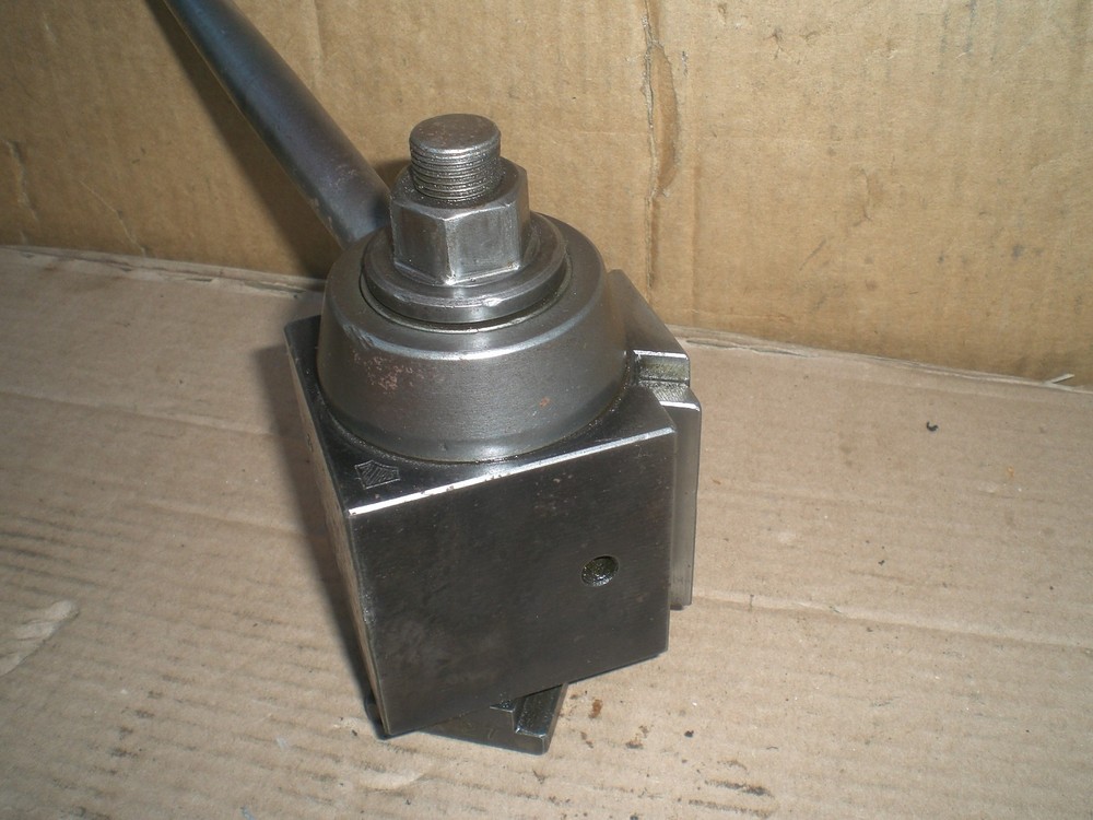 Genuine Aloris CXA tool post with 4 tool holders