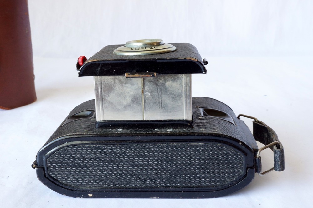 Vintage Ansco Clipper Camera with leather case