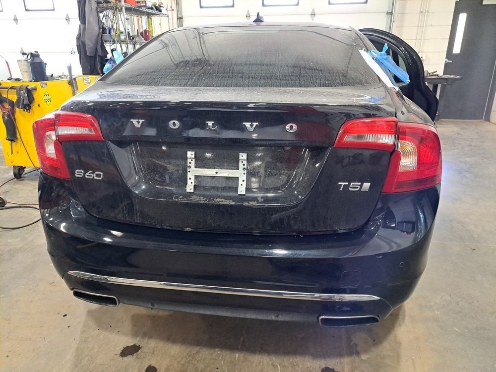 2016 S60 Display Screen Sku#4425086