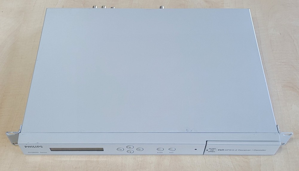 Philips DVS8020 Series MPEG2 Receiver/Decoder