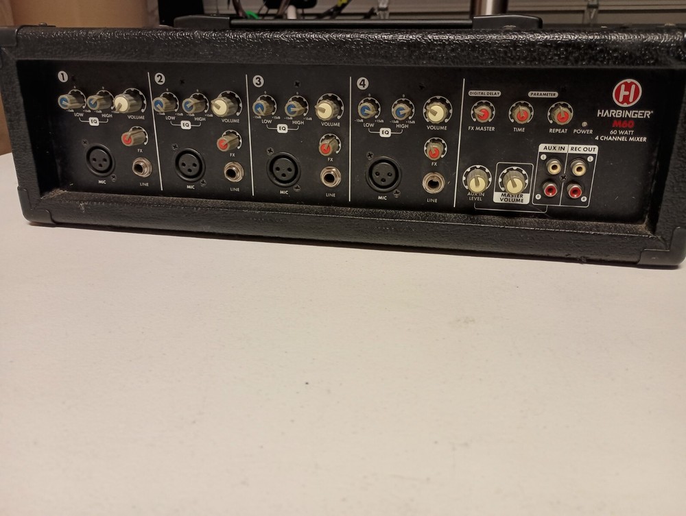 Harbinger M60 Amp