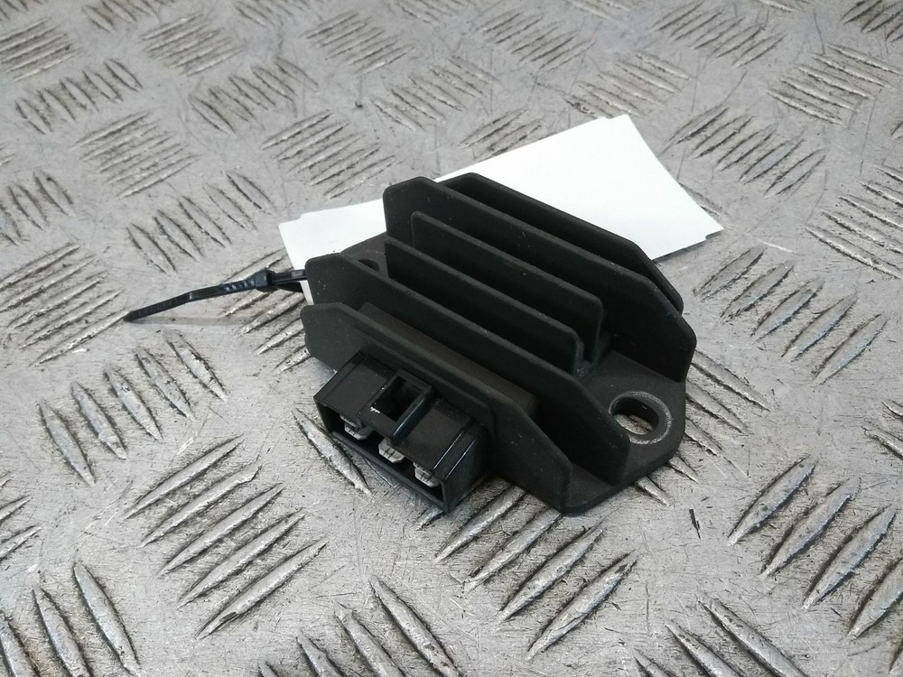2012 HONDA NSC 50  RECTIFIER REGULATOR