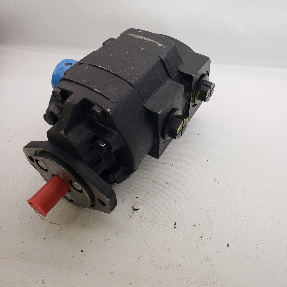 5542 E6 Hydraulic Pump