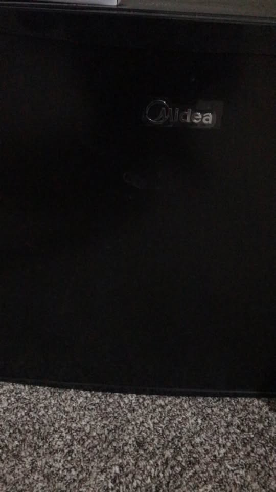 Midea 1.6 Cubic Refrigerator