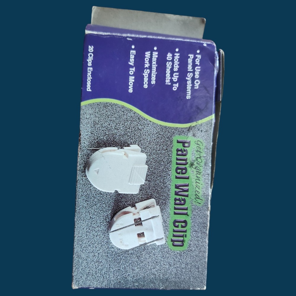 Advantus Wall Panel Cubicle Clips White Office Cubicle Pins HANGER 20 PER Box